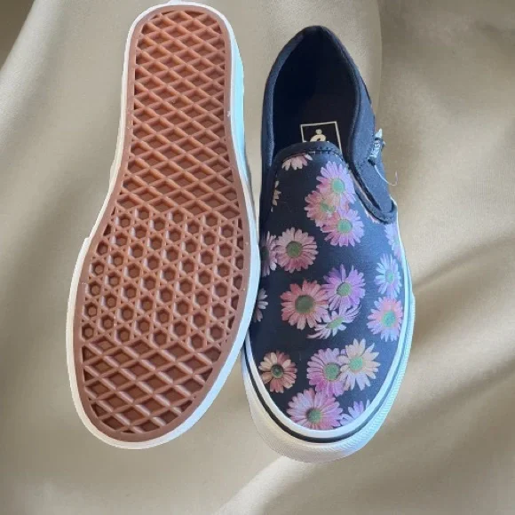 Vans Black Slip-On Sneakers with Pink Daisy Print - Picture 3 of 7